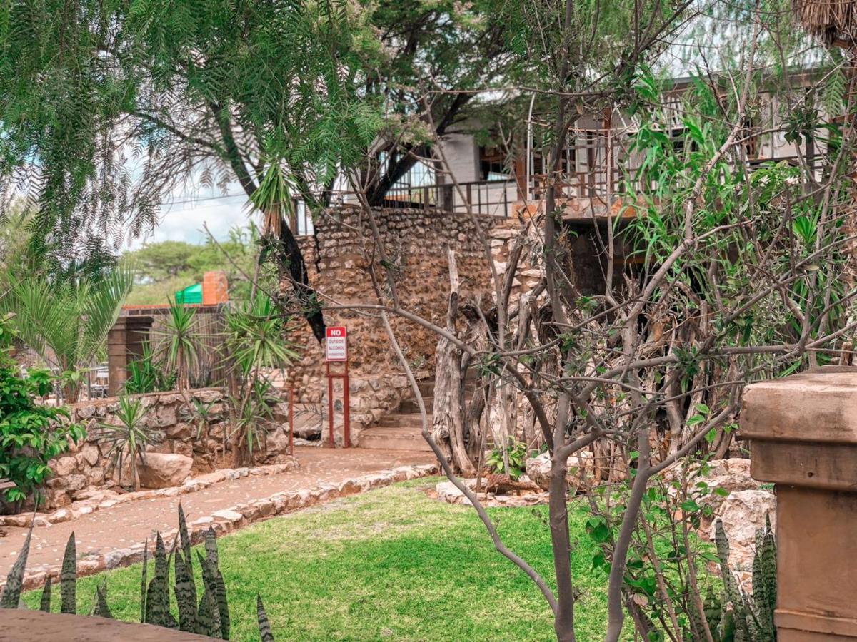 Nkisi Guesthouse Kang ภายนอก รูปภาพ