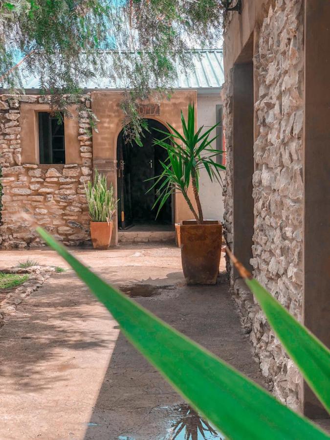 Nkisi Guesthouse Kang ภายนอก รูปภาพ